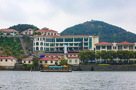 lo kep khung 3 ngay rong bach kim