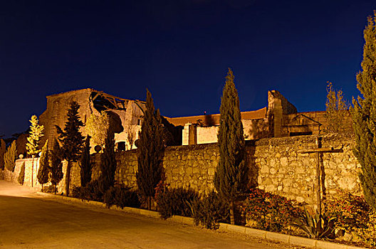cau vip bach thu