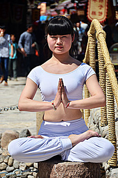 cau bach thu lo