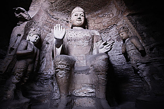 cau rong bạch kim