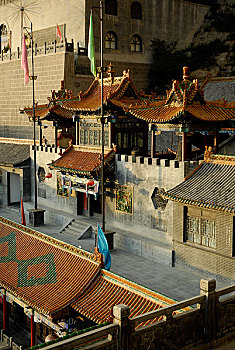 thống kê bach thủ